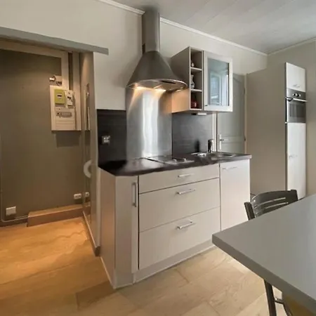Appartement Coquet Sur Les Hauteurs De Montmartre
