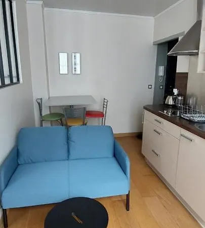 Appartement Coquet Sur Les Hauteurs De Montmartre